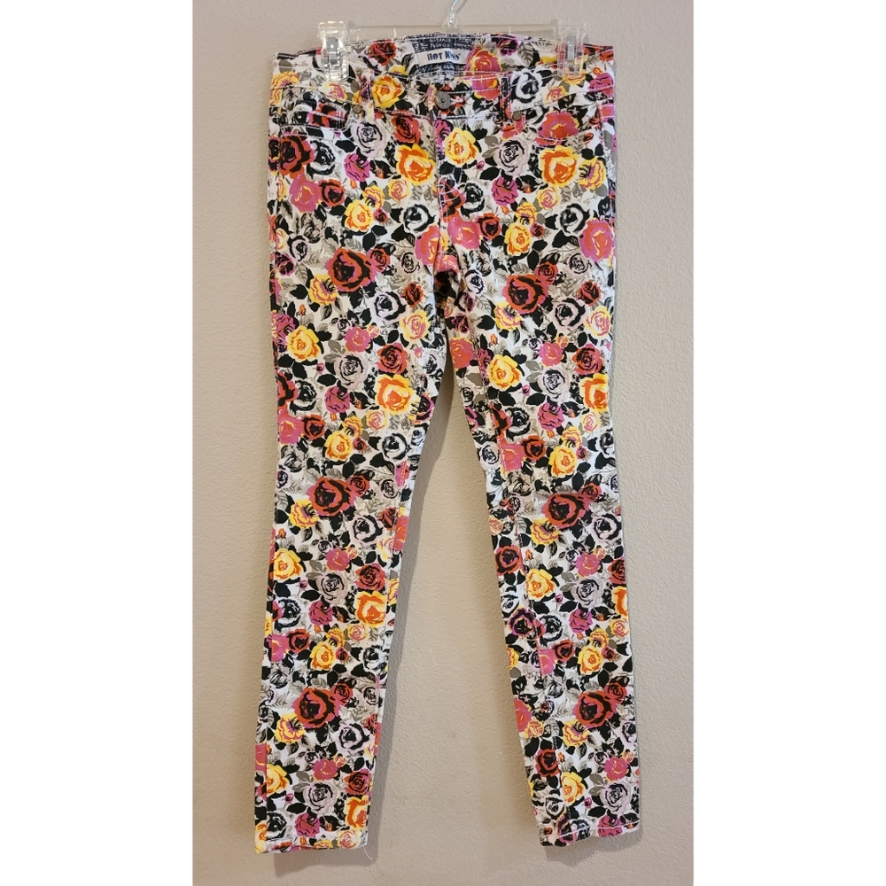 Hot kiss jeans